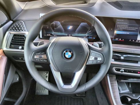 Used 2026 BMW X5 xDrive50e w/ Executive Package image 24