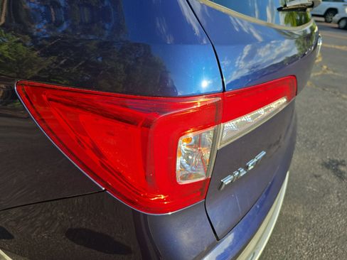 Used 2019 Honda Pilot Touring image 37