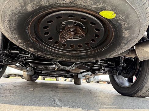 Used 2013 Chevrolet Tahoe LT w/ Luxury Package image 35