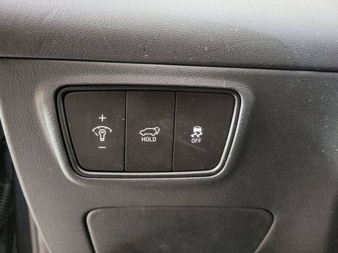 Used 2023 Hyundai Tucson Limited w/ Cargo Package AWD/4WD image 13