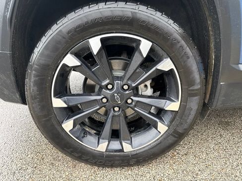 Used 2025 Chevrolet Equinox RS w/ Safety and Technology Package FWD image 11