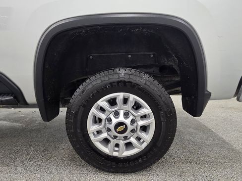 Used 2023 Chevrolet Silverado 2500 LT w/ Convenience Package image 30