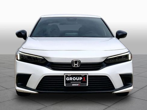 Used 2023 Honda Civic Sport image 4