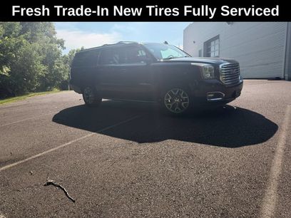 Used 2020 GMC Yukon XL SLT w/ Value Plus Edition