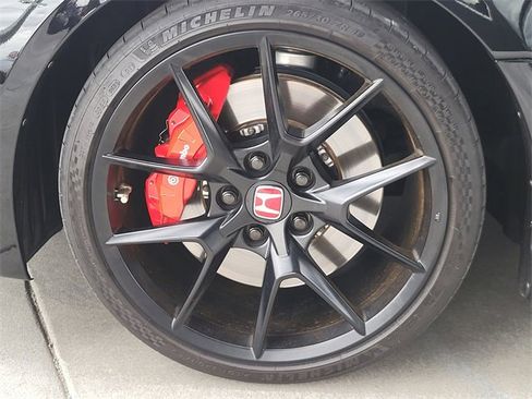 Used 2023 Honda Civic Type R image 7