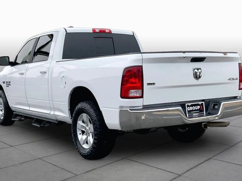 Used 2019 RAM 1500 Classic SLT AWD/4WD image 12