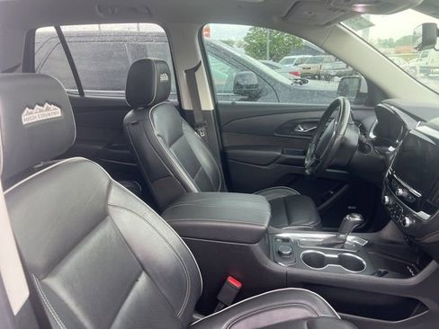 Used 2020 Chevrolet Traverse High Country w/ LPO, Floor Liner Package FWD image 6