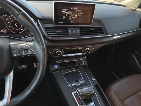Used 2018 Audi Q5 2.0T Premium Plus w/ Premium Plus Package image 37