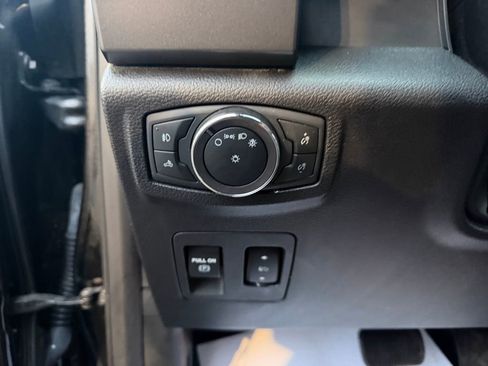 Used 2018 Ford F150 XLT w/ Equipment Group 302A Luxury image 23