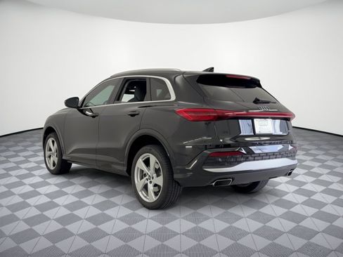 Used 2025 Audi Q5 Premium Plus w/ Premium Plus AWD/4WD image 3