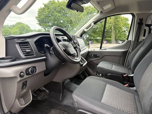 Used 2025 Ford Transit 250 Low Roof w/ Exterior Upgrade Package RWD image 22
