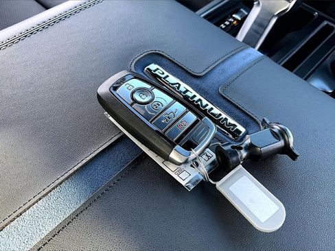 New 2025 Ford F150 Platinum w/ FX4 Off-Road Package image 36