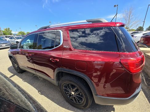 Used 2018 GMC Acadia SLT AWD/4WD image 14