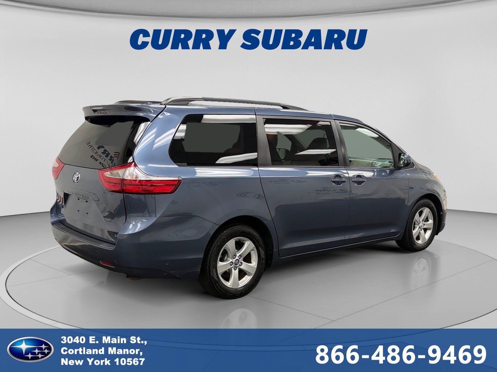 Used 2017 Toyota Sienna LE FWD image 5