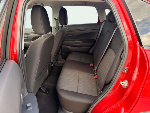 Used 2022 Mitsubishi Outlander Sport SE AWD/4WD image 7