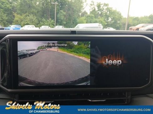 New 2026 Jeep Wrangler Unlimited Rubicon AWD/4WD image 18
