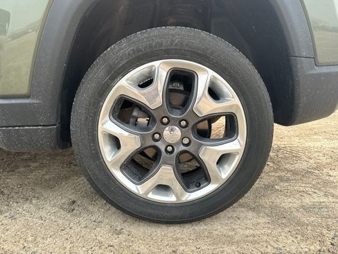 Used 2020 Jeep Compass Limited AWD/4WD image 17