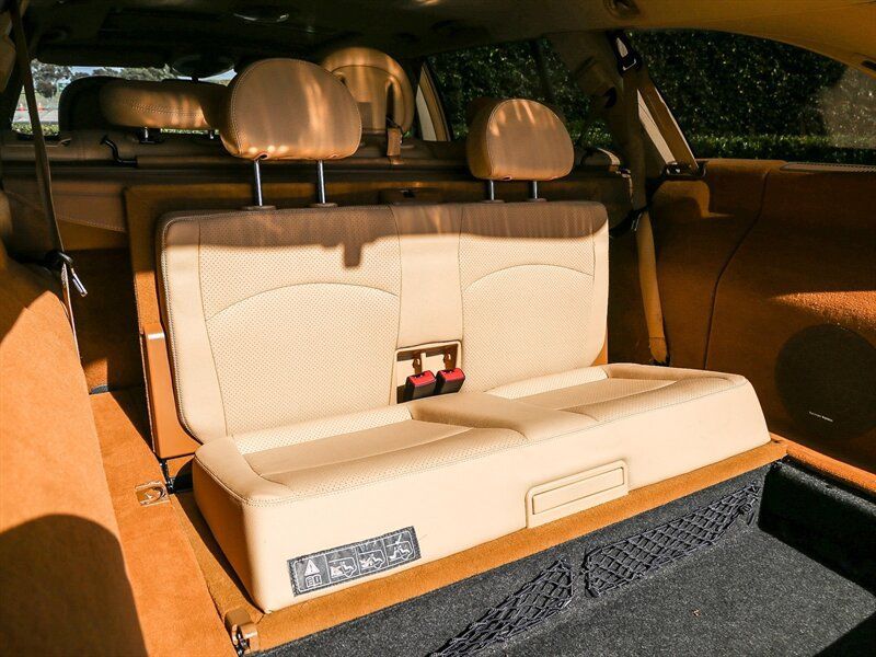 Used 2009 Mercedes-Benz E 350 4MATIC Wagon image 34