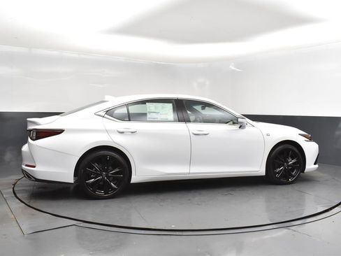 New 2025 Lexus ES 350 F Sport image 8