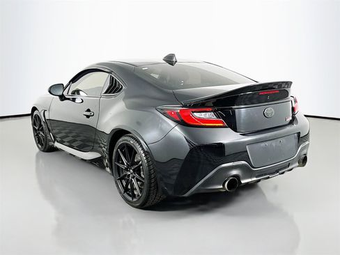 Used 2024 Toyota GR86 Premium image 5
