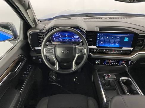Certified 2024 Chevrolet Silverado 1500 RST w/ Z71 Off-Road Package AWD/4WD image 15