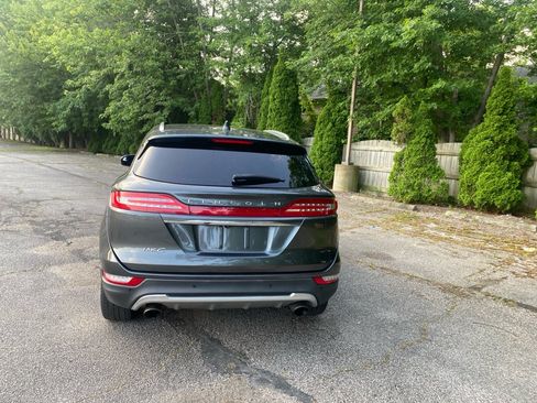 Used 2019 Lincoln MKC Premiere AWD/4WD image 4