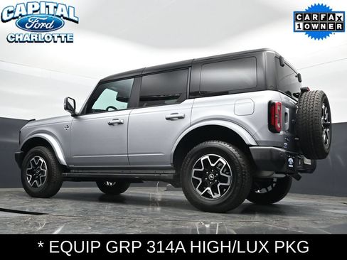 Used 2024 Ford Bronco Outer Banks AWD/4WD image 24
