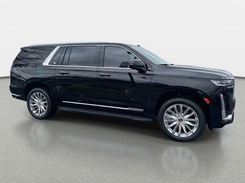 Certified 2024 Cadillac Escalade ESV Premium Luxury w/ Performance Package image 8