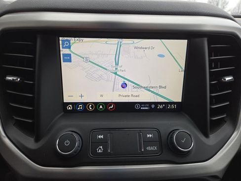 Used 2023 GMC Acadia SLT w/ Elevation Edition image 21