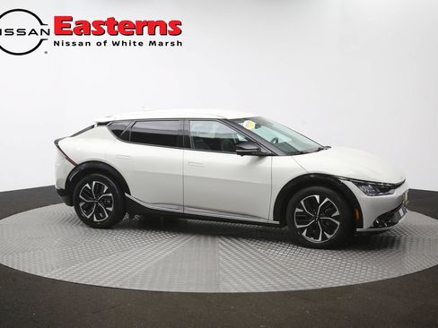 Used 2022 Kia EV6 Wind w/ Wind Technology Package AWD/4WD image 44