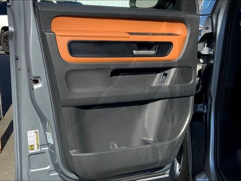 New 2025 Volkswagen ID. Buzz Pro S RWD image 20