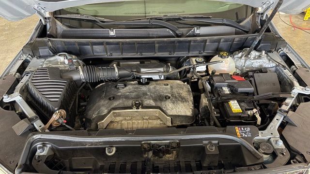 Used 2019 GMC Acadia SLE AWD/4WD image 11