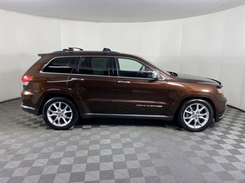 Used 2014 Jeep Grand Cherokee Summit AWD/4WD image 7