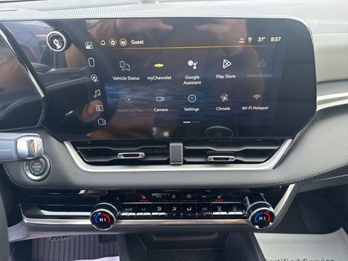 New 2026 Chevrolet Equinox LT w/ Convenience Package II image 14