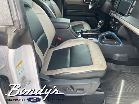 Used 2024 Ford Bronco Wildtrak image 18
