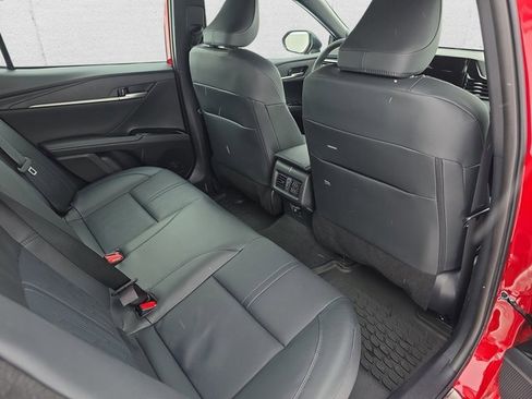 Used 2025 Toyota Camry XSE w/ Premium Plus Package image 11