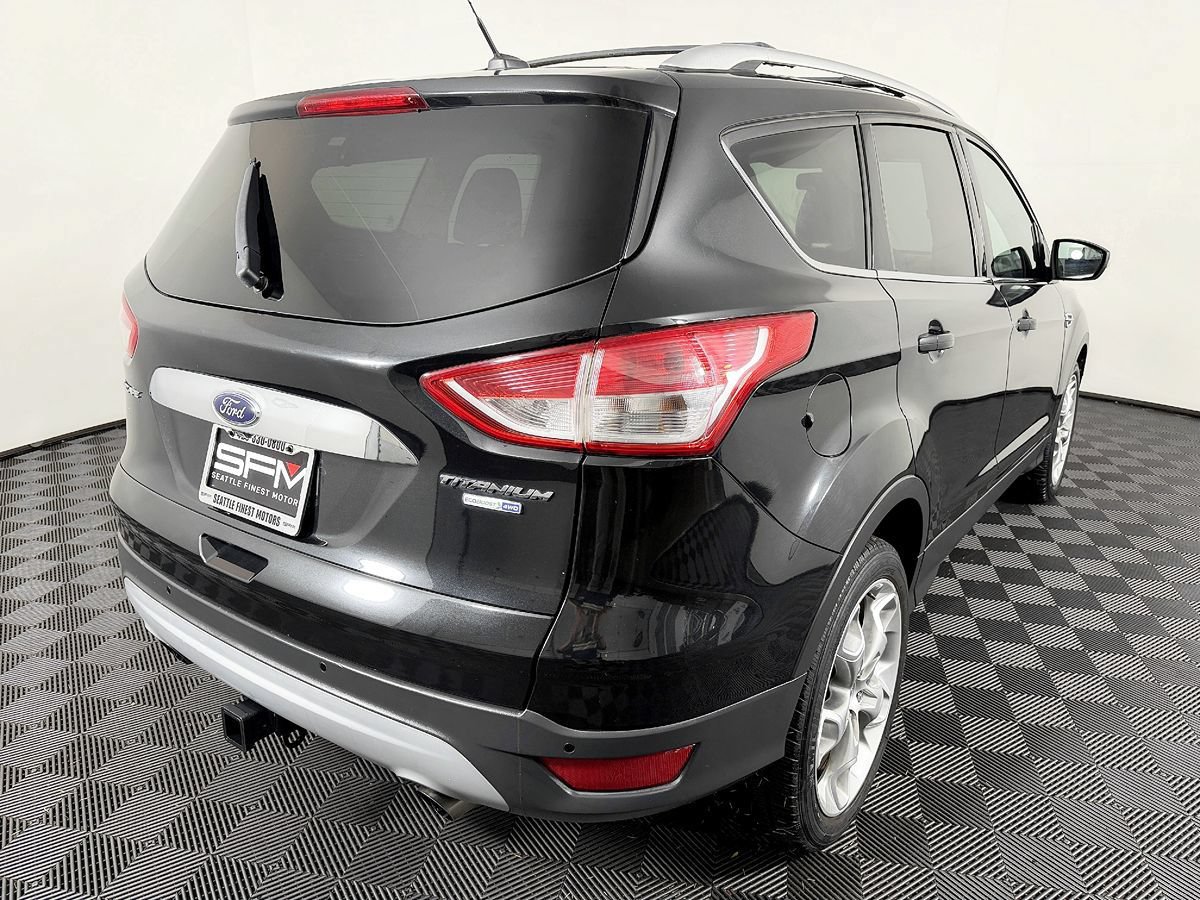 Used 2014 Ford Escape Titanium w/ Equipment Group 401A AWD/4WD image 9