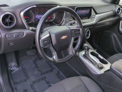 Used 2019 Chevrolet Blazer LT image 12