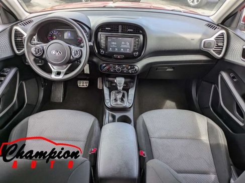 Used 2020 Kia Soul LX FWD image 18