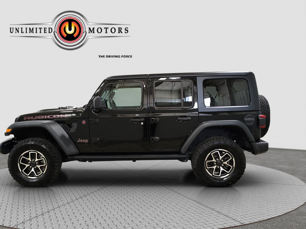 Used 2026 Jeep Wrangler Unlimited Rubicon w/ Dual Top Group AWD/4WD image 12