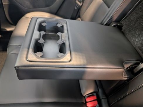 New 2026 Volvo XC40 B5 Ultra w/ Climate Package image 23