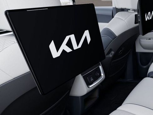 Certified 2025 Kia Carnival SX Prestige image 26