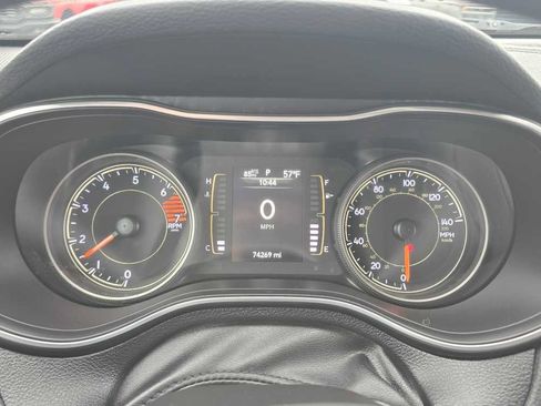 Used 2021 Jeep Cherokee Latitude AWD/4WD image 20