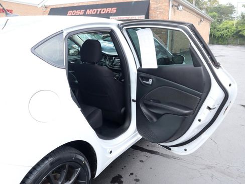 Used 2015 Dodge Dart SE w/ Convenience Group FWD image 13