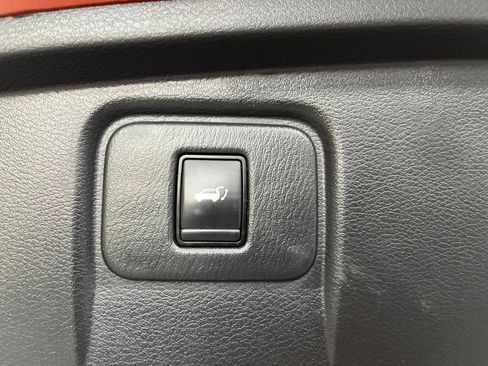 Used 2020 Nissan Murano SL AWD/4WD image 14