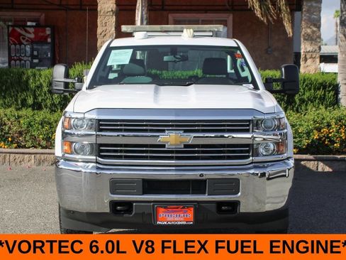 Used 2017 Chevrolet Silverado 2500 W/T RWD image 3