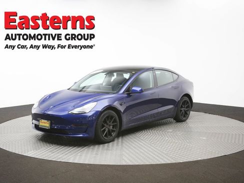 Used 2023 Tesla Model 3 Standard Range image 50