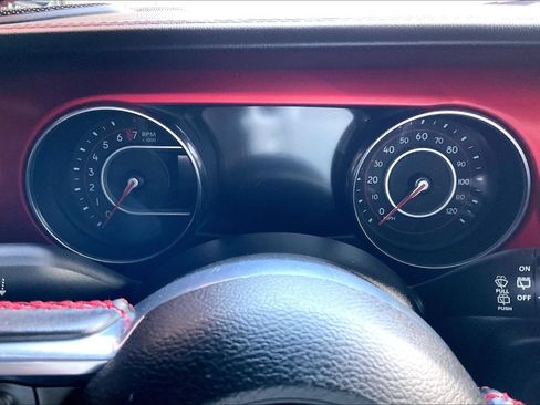 Used 2020 Jeep Wrangler Unlimited Rubicon AWD/4WD image 13