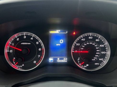 Used 2019 Subaru Ascent Premium image 16