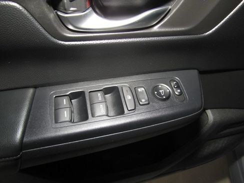 Certified 2024 Honda CR-V EX image 11